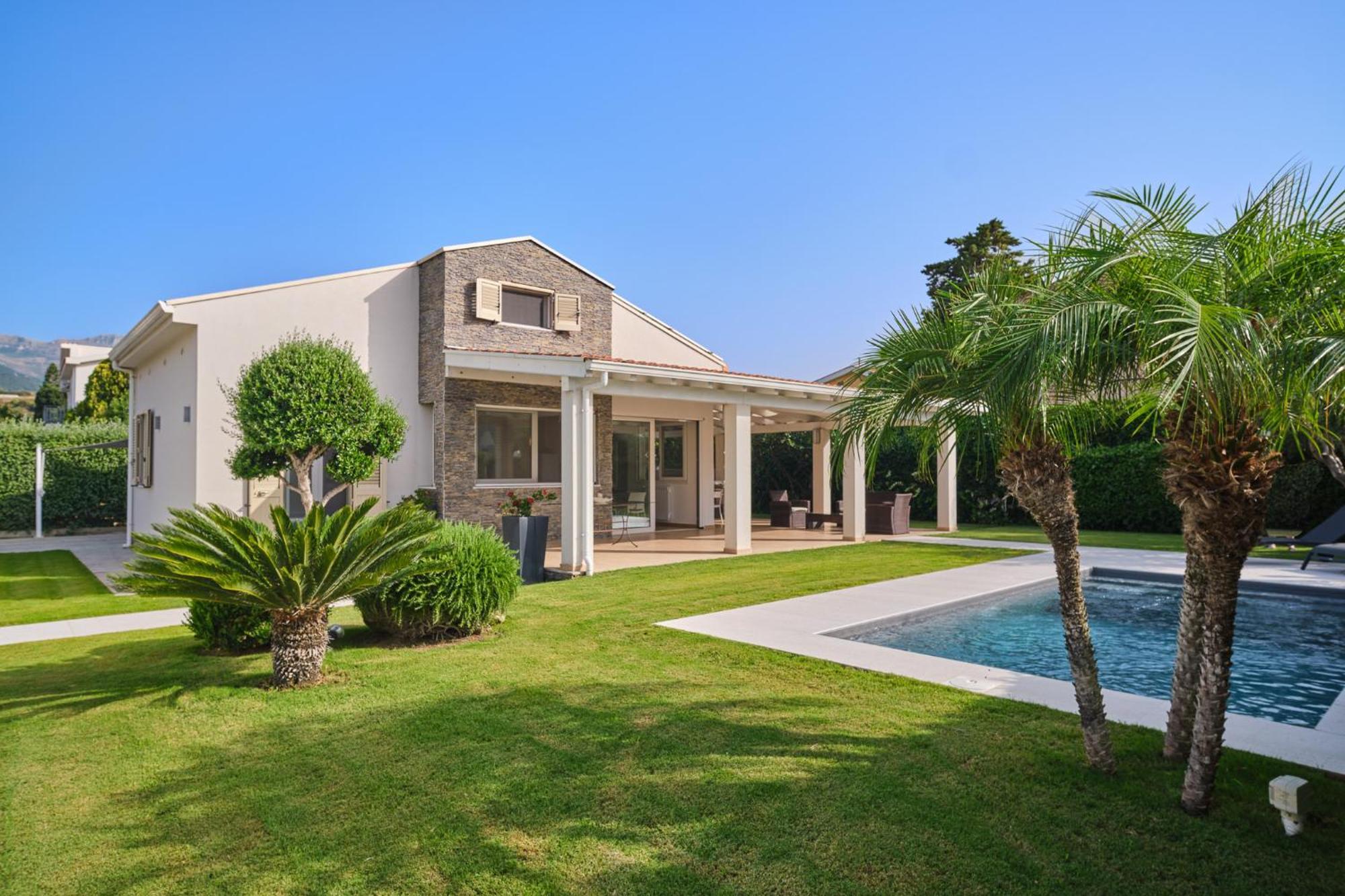 לסקארי Villa Sicilia מראה חיצוני תמונה